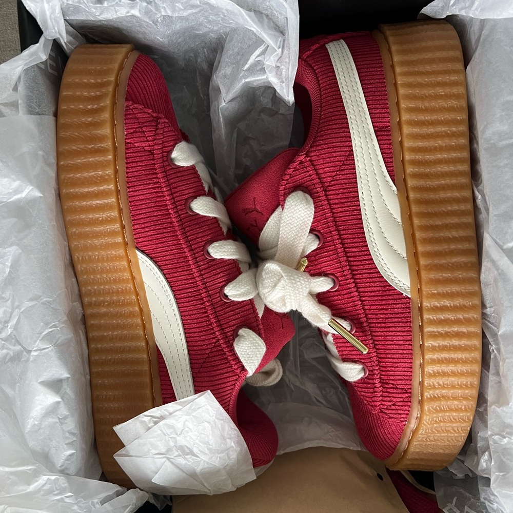 Fenty new too small can’t return
